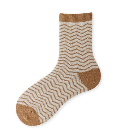 Wholesale Women's Fall Winter Wool Socks Cotton Khaki Bear Mid-calf Socks