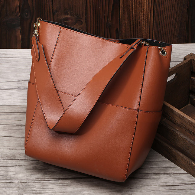 Women's Genuine Leather Bucket Bag Retro Large Bag Crossbody Bag