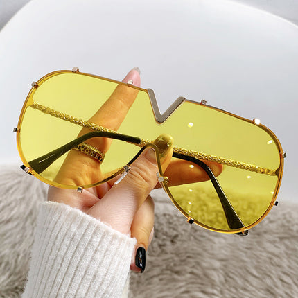 Women's Large-frame Gold-rimmed Fashionable Travel and Vacation UV-proof Sunglasses 