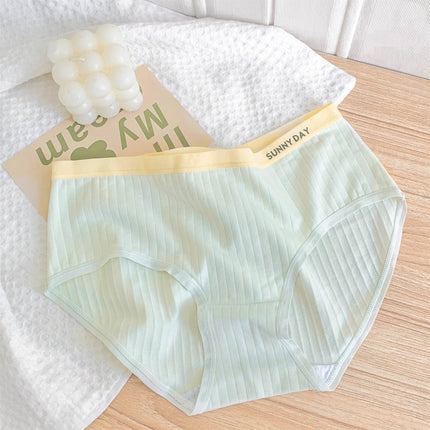 Wholesale Women's Cotton Crotch Plus Size Seamless Sweet Underwear