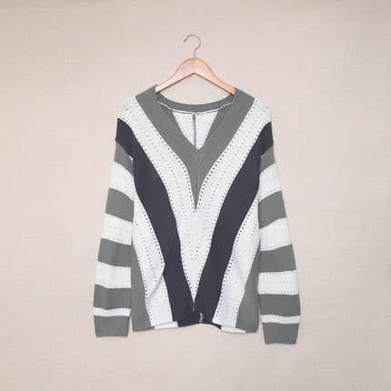 Wholesale Women's Fall Winter Plus Size Loose V-Neck Sweater