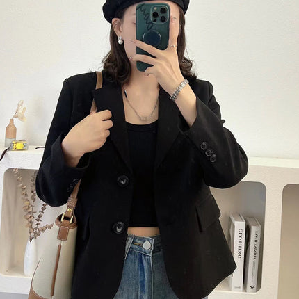 Wholesale Women's Spring and Autumn Black Short Blazer Tops