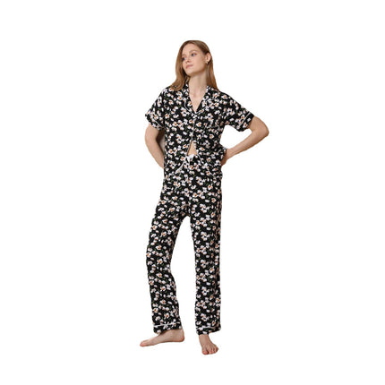 Conjunto de ropa de casa para damas Cárdigan Pantalones de manga corta Pijamas