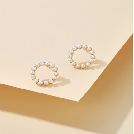 Pearl Love Light Luxury Hollow Stud Earrings