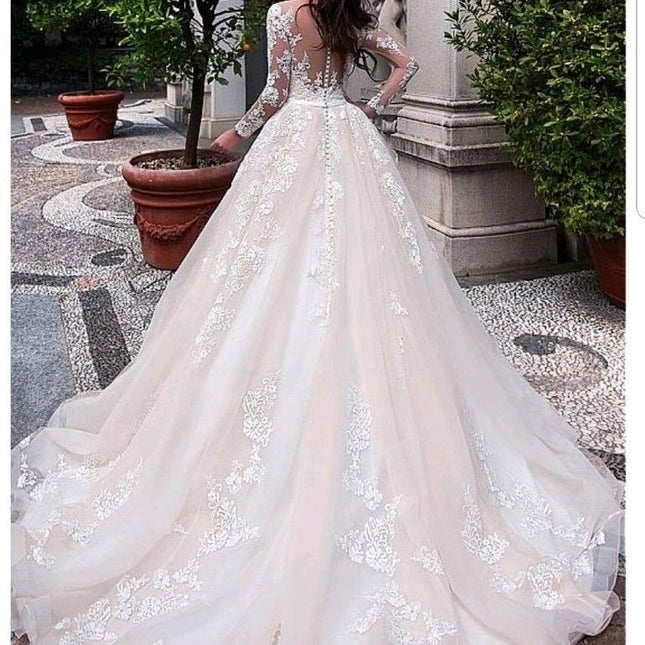 Wholesale Bride Slim Long Sleeve Large Trailing Wedding Dress