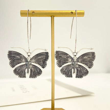 Pendientes largos de mariposa Pendientes simples de gancho de mariposa de moda