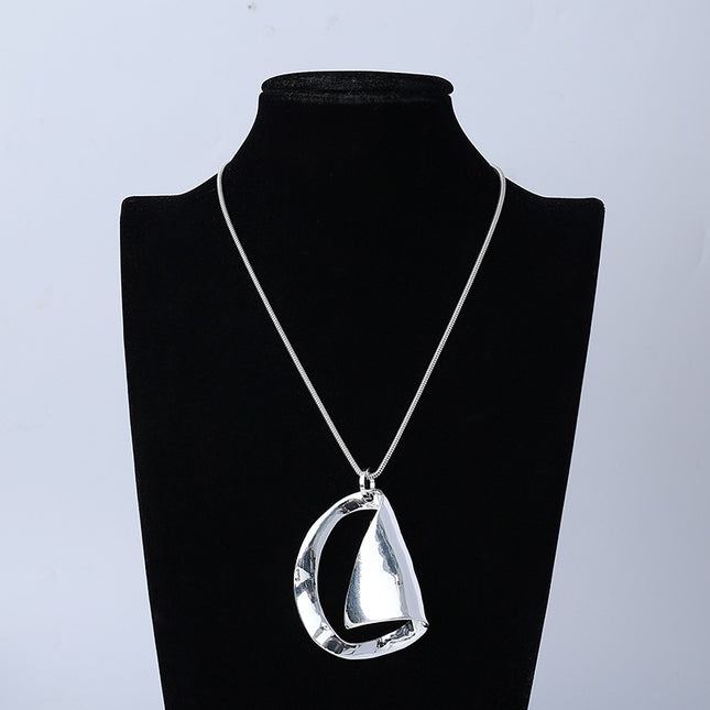 Unregelmäßige geometrische lange Halskette aus Metall mit originellem Design