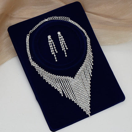 Ultra-Luxus Klauenkette Halskette Ohrring Set zweiteiliges Kleid Hochzeitskleid Hundert passender Schmuck