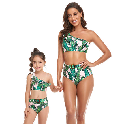 Mutter und Tochter Eltern-Kind-Badeanzug mit gekreuzten Schultern