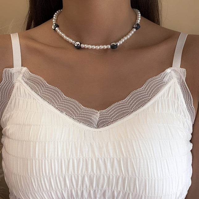 Tai Chi Schlüsselbein-Halskette Einfache Nachahmungsperlen-Schlüsselbein-Halskette