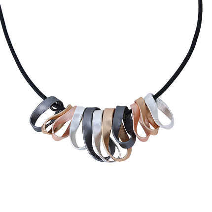 Ring verdreht geometrische Metall übertriebene Mode-Halskette