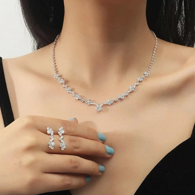 Exquisite Claw Chain Necklace Earring Bracelet Set Three Piece Full Diamond Clavicle Chain Evening