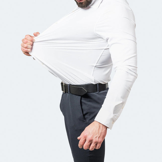 Langärmliges, seidiges Hemdoberteil für Herren aus bügelfreiem Vier-Wege-Stretch